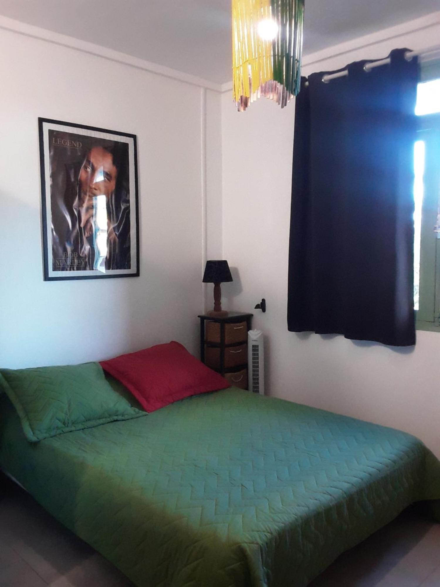 Le Tulear - Aux 4 Coins Du Monde Hotel Saint Pierre Quarto foto